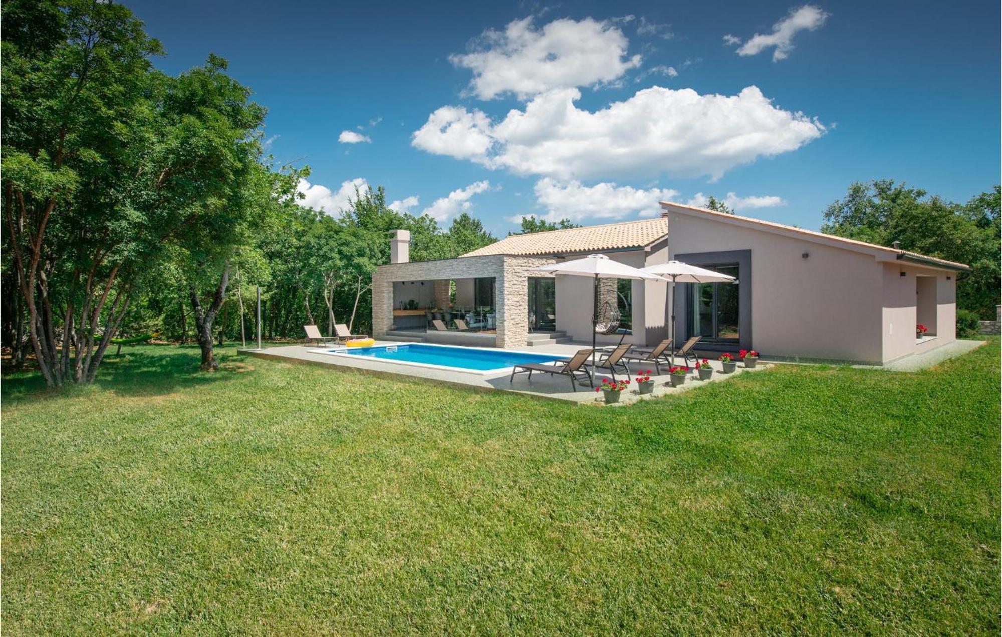 Ferienhaus Amazing In Labin With Outdoor Swimming Pool